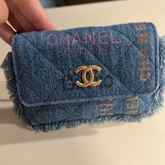 Mini Chanel bag - Picture 2 of 7